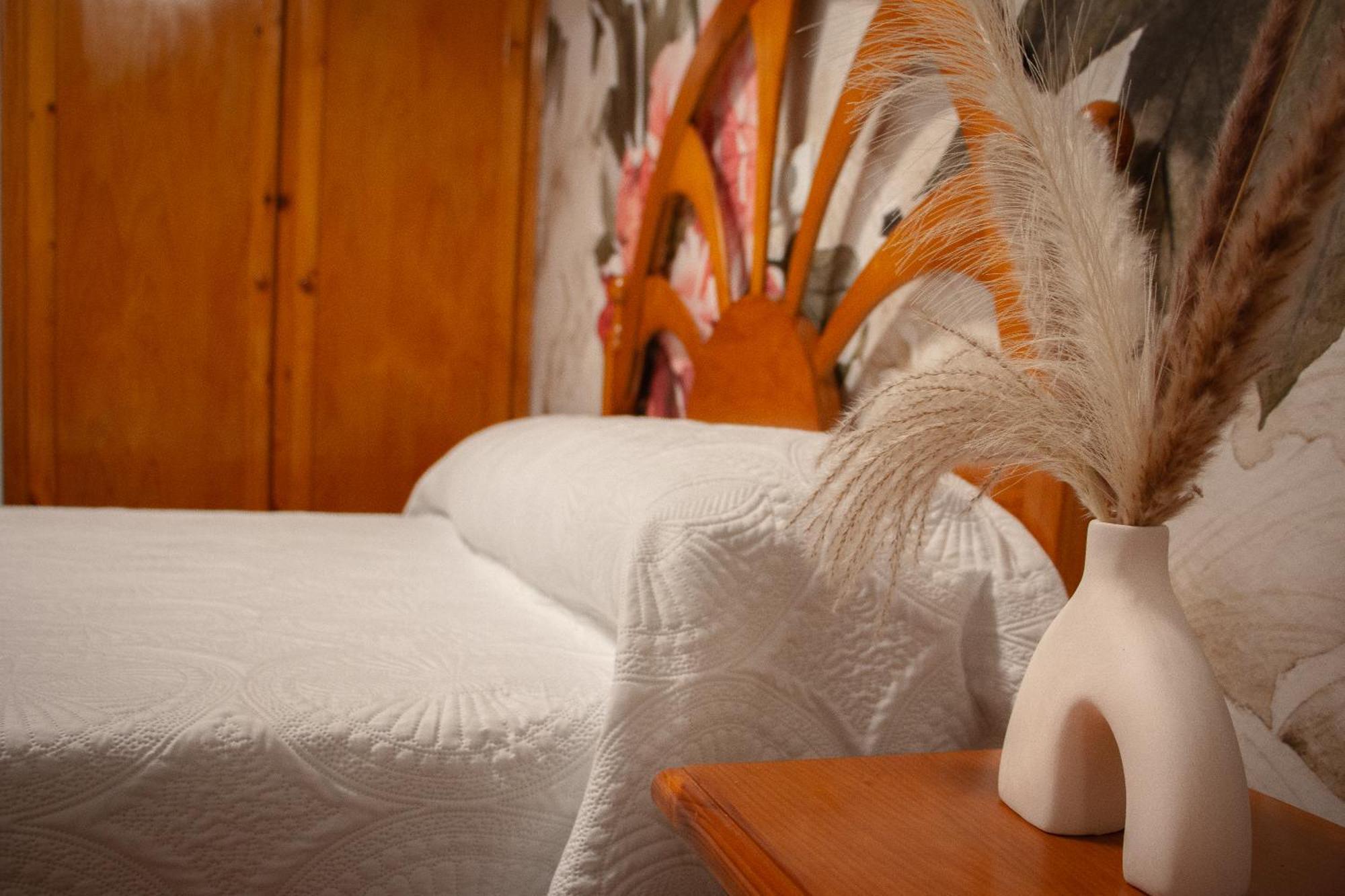 Cosma House Hotel Hinojedo Ngoại thất bức ảnh
