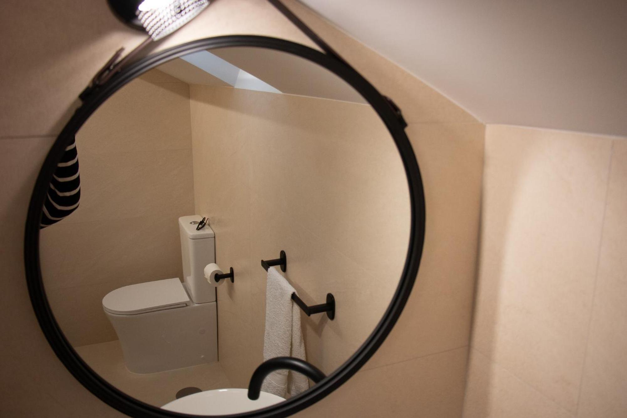 Cosma House Hotel Hinojedo Ngoại thất bức ảnh