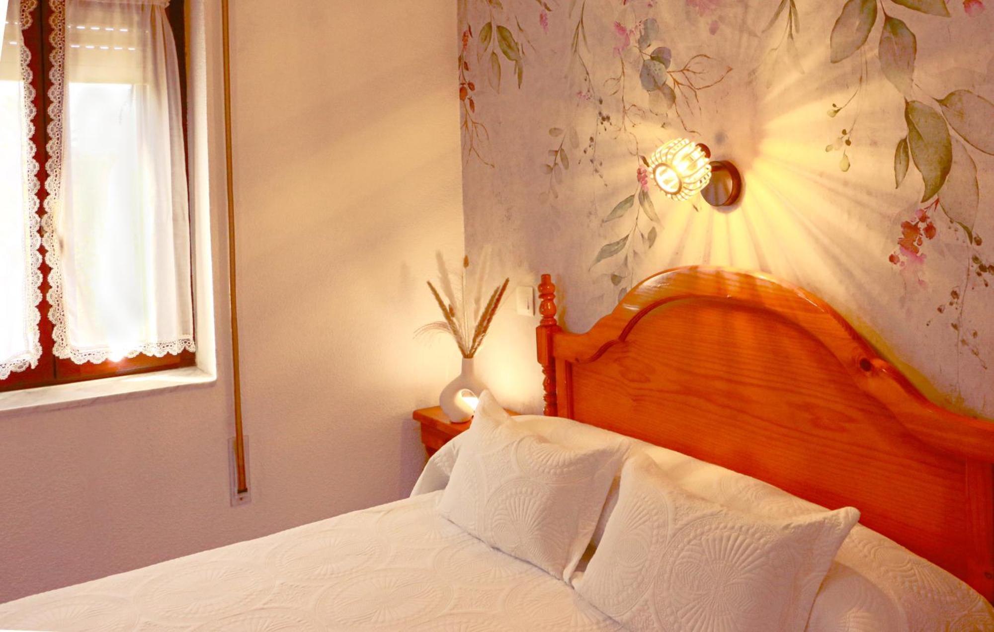 Cosma House Hotel Hinojedo Ngoại thất bức ảnh